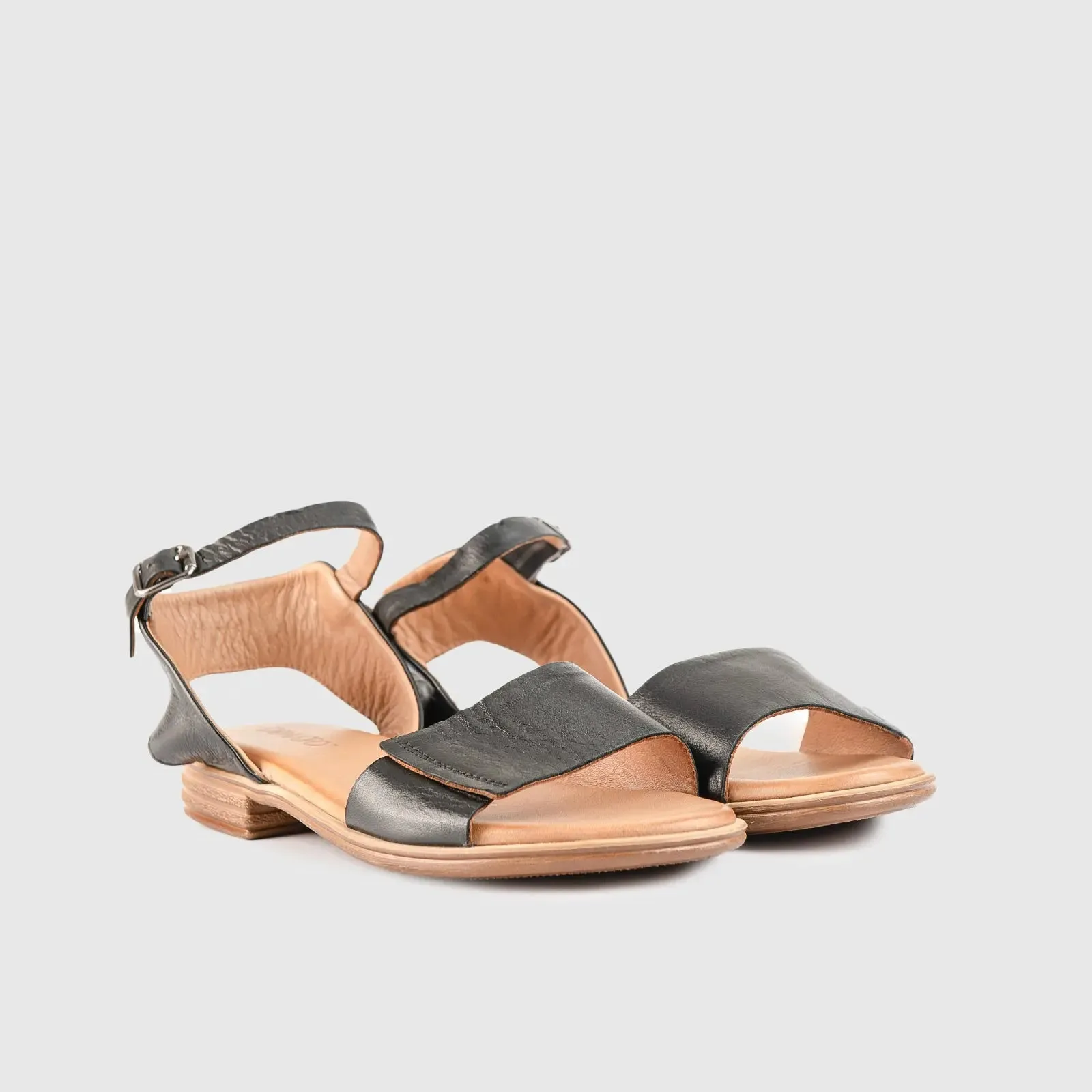 Leather Flat Comfort Sandals Black 8543