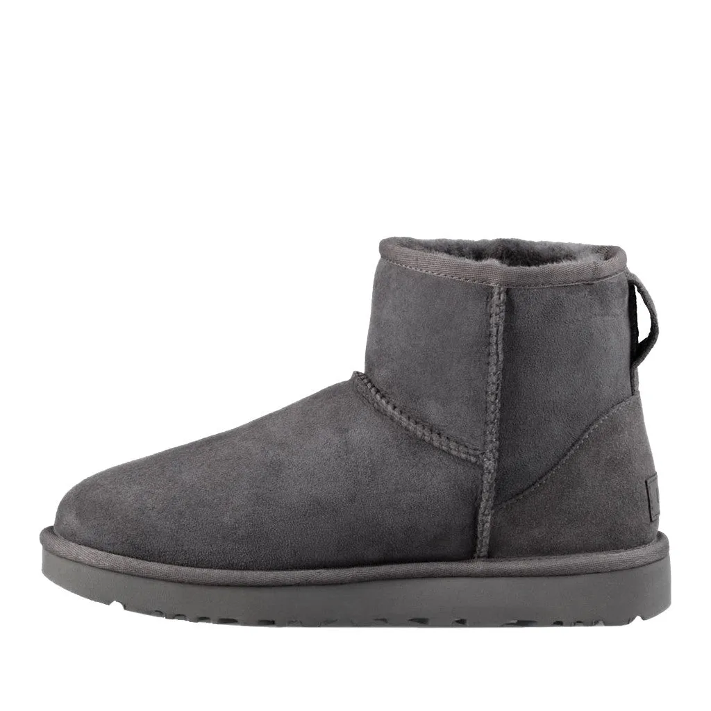 Ugg Australia Womens Classic Mini II Boots in Grey